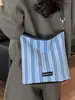 Yuezhi 2026 Verano Nuevo Popular Bolso de Axila, Bolso de Mano Versátil Artístico, Bolso de Hombro a Rayas de Moda Tendencia