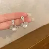 Brincos Pingente de Pérola Gota d'Água com Zircônia Francesa para Mulheres, Tarraxas de Orelha de Luxo Leve de Alta Qualidade, Novo Estilo 2026, Acessórios de Brinco Super Bonitos