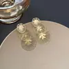 Pendientes Irregulares Huecos Transfronterizos Europeos y Americanos de Aguja Plateada Pendientes Personalizados Creativos de Hoja de Loto Pendientes de Sentido de Diseño Exagerado para Mujeres