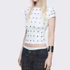 Camiseta Metalizada de Manga Curta Estilo 2026 para Mulheres, Camisa Básica Slim Fit de Primavera de Nicho, Peça Versátil para Usar por Cima ou por Baixo, Moda Feminina