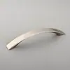 Manija de puerta de cajón moderna minimalista en forma de C de metal Manija de armario de aleación de aluminio cepillado estilo europeo Manija de puerta de gabinete de vino de aluminio fundido a presión