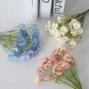 Flor Artificial Margarida de 2 Pétalas Buquê Pequena Margarida Cosmos Decoração de Fotografia para Casa Estilo Floresta Pastoral Buquê de Crisântemo Falso