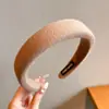 Faixa de Cabeça de Aba Larga de Cano Alto para Outono e Inverno para Mulheres, de Alta Qualidade, Fashion, Prendedor de Cabelo para Pressionar Cabelo, Faixa de Cabelo para Lavar o Rosto que Afina o Rosto, Grampo de Cabelo