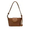 2026 Nuevo Bolso de Dumpling Retro de Gamuza Maillard, Bolso Cruzado Simple Transfronterizo, Bolso de Mano Rojo de Moda de Nicho