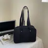 Bolsa Ligera de Nylon Estilo Coreano para Mujer 2025 Nueva Moda Tendencia Versátil Bolso de Mano Gran Capacidad Bolso de Hombro Bajo el Brazo de Moda