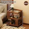 Mesa de cabeceira de madeira maciça, simples e criativa, para uso doméstico, sala de estar, prateleira lateral de sofá, armário de armazenamento móvel para cabeceira de quarto