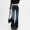 Jeans de tiro bajo estilo retro americano, ligeramente acampanados para mujer, nueva colección primavera/otoño 2026, corte slim, favorecedores de la figura y versátiles pantalones de mezclilla