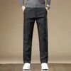Novedad Primavera y Otoño 2025 Jeans Rectos Negros Elásticos Pantalones Casuales Marca de Moda de Alta Calidad para Hombre Corte Holgado