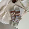 Meias Listradas Sem Costura para Mulheres, Meias Longas Estilo Coreano Retrô na Altura da Panturrilha, Versáteis para Sapatos Birkenstock, Tendência Ins Estilo Japonês para Outono e Inverno