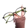 Gafas de lectura ultraligeras para mujer con filtro de luz azul, montura estilo celebridad, marco grande color verde té mostaza mate, gafas sencillas