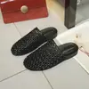 Zapatillas retro transpirables 2026 nuevas de malla hueca de punta cerrada para mujer, con suela gruesa, slip-on, antideslizantes, versátiles, transpirables, zapatos perezosos