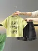X102 Conjunto de Manga Corta para Niños Nuevo Conjunto de Verano para Niños Estilo Urbano de Verano para Niños Shorts de Mezclilla Conjunto de Dos Piezas Elegante