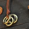 Anillo retro nacional británico pequeño y fresco simple para hombres y mujeres, colgante, cadena de lana, cuerda de cuero de vaca real, collar, venta al por mayor