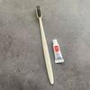 Cepillo de Dientes Desechable con Cerdas Suaves y Cabeza Cuadrada para Hospitalidad, Hotel y B&B Pasta de Dientes Dos en Uno, Empaquetado Individualmente, Protección de Encías, Limpieza y Ecológico