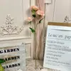 Buquê Artificial de Rosas Felizes com 3 Cabeças Flor de Seda Artificial Flor de Plástico Decoração de Sala de Estar de Luxo Arte Floral de Casamento Produto Acabado