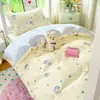 Ropa de Cama de Algodón Puro de Tres Piezas para Dormitorio de Estudiantes Universitarios Sábana de Algodón Puro Funda Nórdica Sábana Ajustada Individual Modelo Nuevo 2026 Ropa de Cama