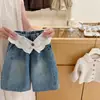 Conjunto para Meninas Outono 2026 Novo Estilo Coreano Bebê Menina Suéter com Renda Vazada Gola Boneca Calça Jeans de Perna Larga com Babados de Renda