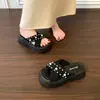 Elegantes sandalias de plataforma alta para mujer, de moda para usar al aire libre, nuevo modelo de verano 2026, adecuadas para combinar con faldas, chanclas de playa para mujer