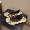 Zapatos de una sola pieza de punta redonda de corte bajo estilo retro francés talla grande, estilo coreano, otoño invierno, nuevos zapatos de ballet tipo rollo de huevo, suela suave para mujer, zapatos de abuela
