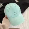Gorra de béisbol amarilla bordada con letras estilo coreano para mujer, simple y versátil para primavera y verano, hace que la cara se vea más pequeña, gorra suave de visera de pato, mismo estilo para parejas