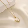 Collar de Flor Pequeña Blanca Goteado de Aceite Pintado Retro Francés para Mujer Cadena de Clavícula Tulipán Exquisita Joyería de Alta Gama
