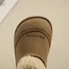 Botas de Nieve para Bebé Niños 2025 Invierno Nuevo Estilo Botas de Terciopelo de Algodón Engrosadas para Niña Zapatos Cálidos para Niños Pequeños Zapatos de Algodón