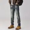 Ropa de Hombre Fengshe / Nueva Colección Otoño Jeans Ajustados Rotos y Desgastados para Hombres con Piernas Pequeñas, Ligeramente Acampanados, Elegantes y con Parches Desgastados