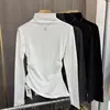 Outono e Inverno 2025 Camiseta de Veludo Celebridade da Internet Camisa de Manga Longa para Usar por Baixo Quente Estilo Bm Gola Alta Meia Manga Feminino Estilo Chique Versátil Moda