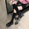 Estación europea 2023 otoño e invierno nuevas botas largas ajustadas a la rodilla, tacón pequeño superalto, botas elásticas, moda ins