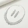 Nueva Joyería Nupcial Boda Aretes de Cristal Collar Conjunto de Dos Piezas Joyería Nupcial Europea Conjunto de Collar de Pedrería