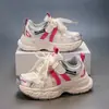 Nuevos Zapatos Infantiles Primavera/Verano 2026: Zapatillas de Malla Transpirable para Niños, Zapatos de Moda tipo "Dad Shoes" para Niñas, Zapatillas de Correr para Niños Mayores