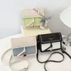 Bolsa Pequena Quadrada Cor Creme Design de Nicho, Bolsa Pequena Popular deste Ano para Mulheres, Nova Bolsa de Ombro 2025, Bolsa Transversal