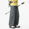 Calças Softshell Masculinas Outono 2025 Novas Calças de Caminhada à Prova d'Água e à Prova de Vento para Exterior com Design Plissado Roupa de Trabalho Calças de Paraquedista