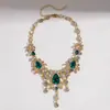 Cadena para Clavícula con Colgante de Hoja de Resina Incrustada de Diamantes Estilo Europeo y Americano de Lujo Ligero Estilo Palacio Transfronterizo Retro Nicho Collar de Gama Alta
