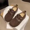 Sapatos Casuais Femininos Inverno Novo Solado Macio Fashionáveis Retrô de Algodão Versáteis Aumentadores de Altura com Fivela de Couro Mary Janes 2026