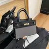 Bolso de Mano para Mujer Estilo Nuevo 2025 con Bloques de Color, Textura de Alta Calidad a la Moda, Bolso Pequeño Cuadrado Transversal de un Solo Hombro para Viaje