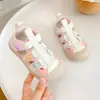 Sandalias para bebé niña, zapatos para niños pequeños, zapatillas deportivas infantiles, nuevo modelo de verano para niñas pequeñas, zapatos para bebé antideslizantes de suela blanda