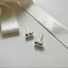 Novos brincos de contas redondas e suaves da moda coreana, temperamento simples, design de personalidade, acessórios de nicho para mulheres