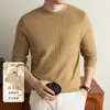 Suéter de punto para hombre yingao, cuello redondo, manga larga, suéter jacquard de otoño e invierno, camisa base estampada casual de negocios para hombre