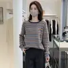 Blusa de Malha Listrada com Bordado de Abóbora Estilosa Feminina 2026 Nova Blusa Elegante Outono Inverno Suéter A14910