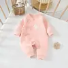Macacão Quente para Recém-Nascido, Pijama Acolchoado para Bebês, Roupa de Dormir com Abertura Lateral, Roupa Estilo Borboleta, Proteção para a Barriga para Outono e Inverno