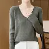 Camisa Básica Feminina Estilo Coreano com Gola V e Borda Enrolada 2026 Novo Modelo Outono e Inverno Atacado Top 100% Lã Pura