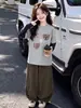 Conjunto de Ropa de Otoño para Niñas 2026 Nuevo Estilo Top de Dos Piezas Falso para Niños Ropa Moderna de Primavera y Otoño para Niñas Mayores