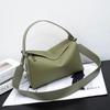 Bolso de Axila de Piel de Vaca de Primera Capa para Mujer 2026 Nuevo Estilo Bolso Almohada de Cuero Genuino Hombro Único Cruzado Boston Simple y Moderno