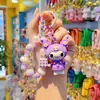 Llavero Cyber Celebrito Sanrio para Mujer Moda Linda Exquisita Resina Muñeca Estéreo Llavero de Coche Colgante para Bolso con Cuentas