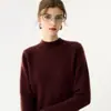 Suéter casual holgado de cachemir grueso para mujer con cuello alto medio, simple suéter de punto básico de otoño e invierno nuevo para abrigarse