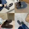 Em estoque 2026 novo estilo mocassins com aumento de 5cm de altura, duas versões disponíveis, sapatos slip-on versáteis e fáceis de usar de mistura de lã