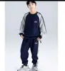 Conjunto de sudadera personalizado para niños, nueva colección de otoño, elegante atuendo de dos piezas con diseño de patchwork, conjunto deportivo casual para niños mayores
