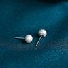 Aretes de Perlas de Agua Dulce de Plata S999 Femeninos de Lujo Ligero 2024 Nuevos Aretes de Hueso de Oreja de Alta Gama C00706