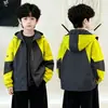 Chaqueta para niño para primavera y otoño 2026 modelo nuevo, ropa de otoño casual de corte holgado para niños mayores, cortavientos infantil de bloques de color